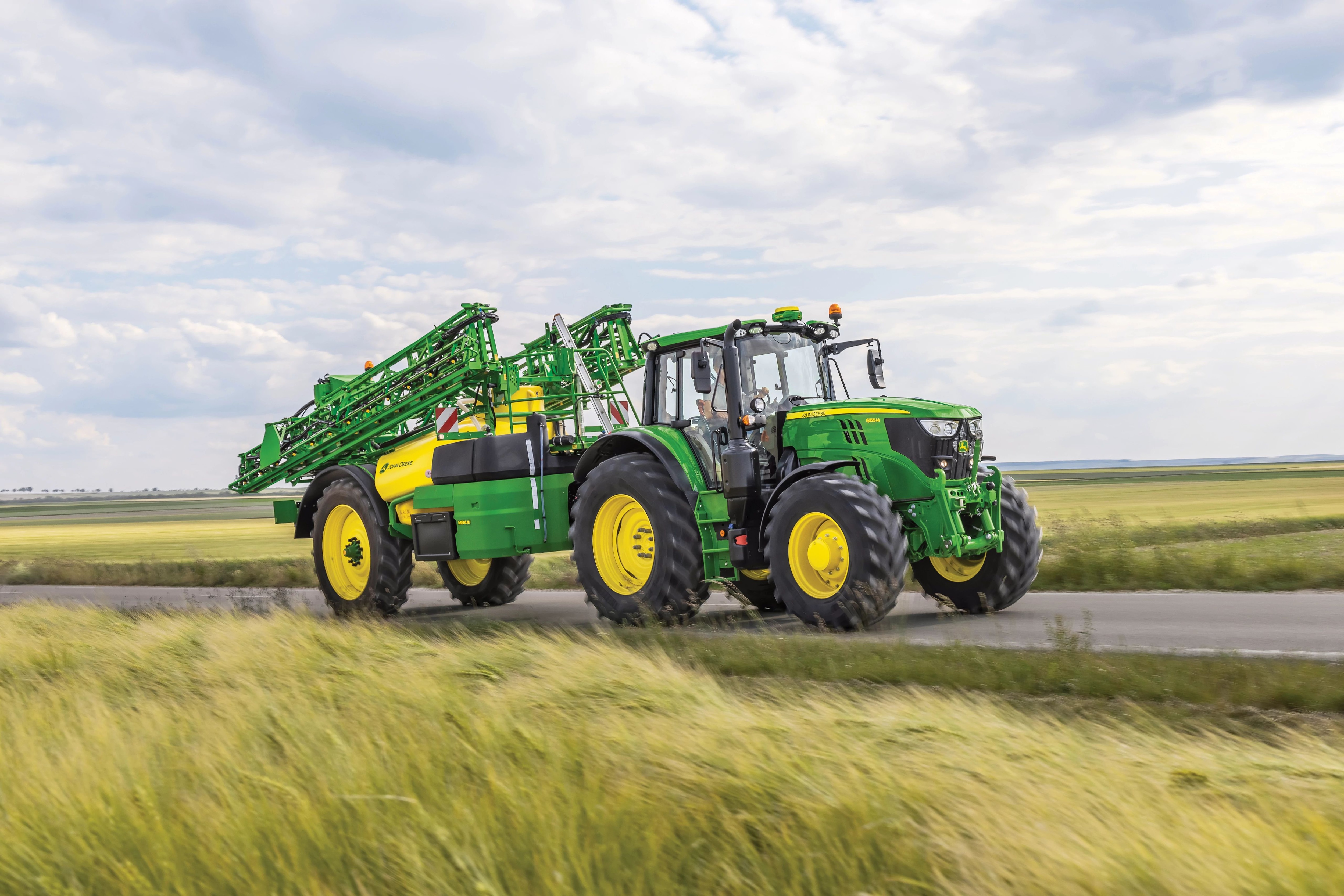 Kosiarki wielozadaniowe John Deere
