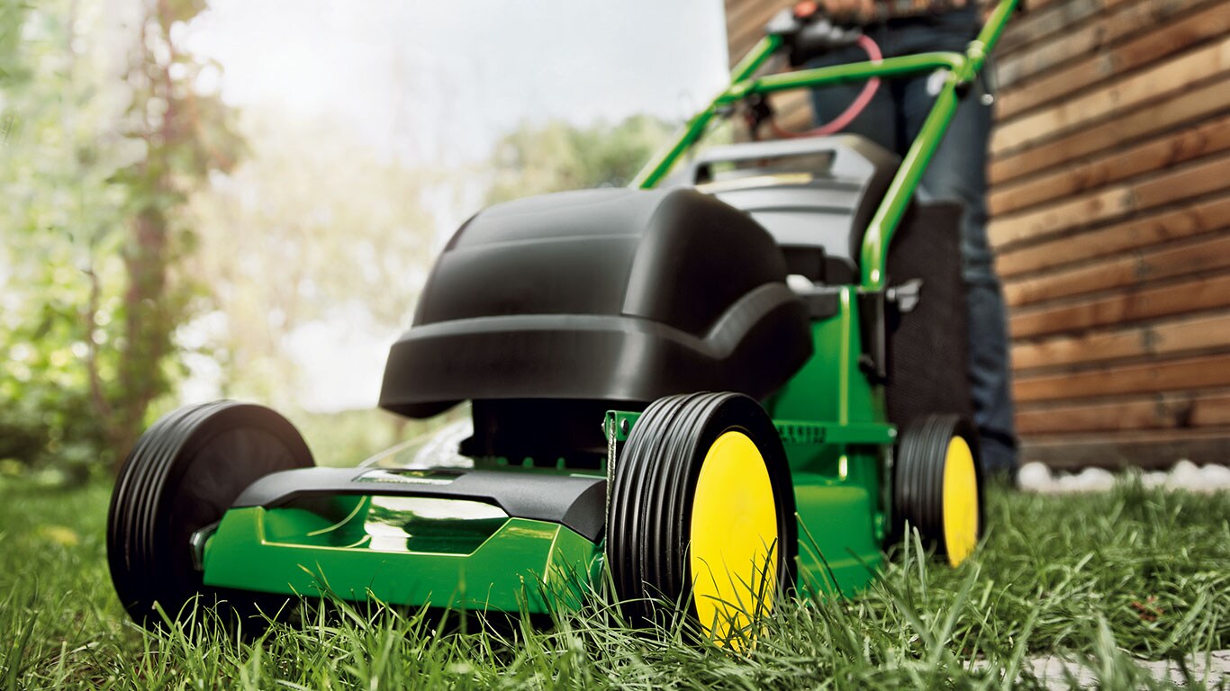 Kosiarka elektryczna John Deere