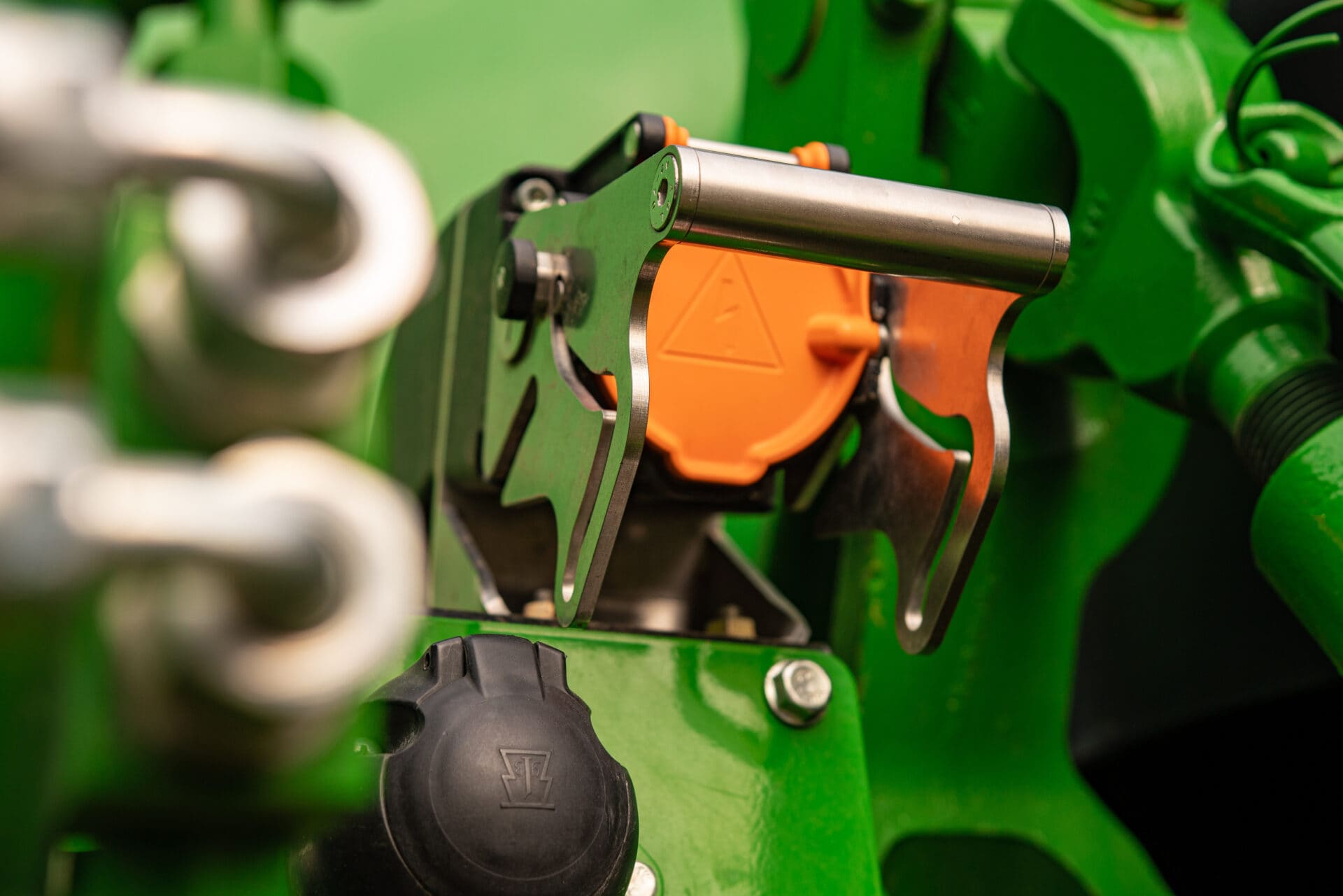 john deere 5r