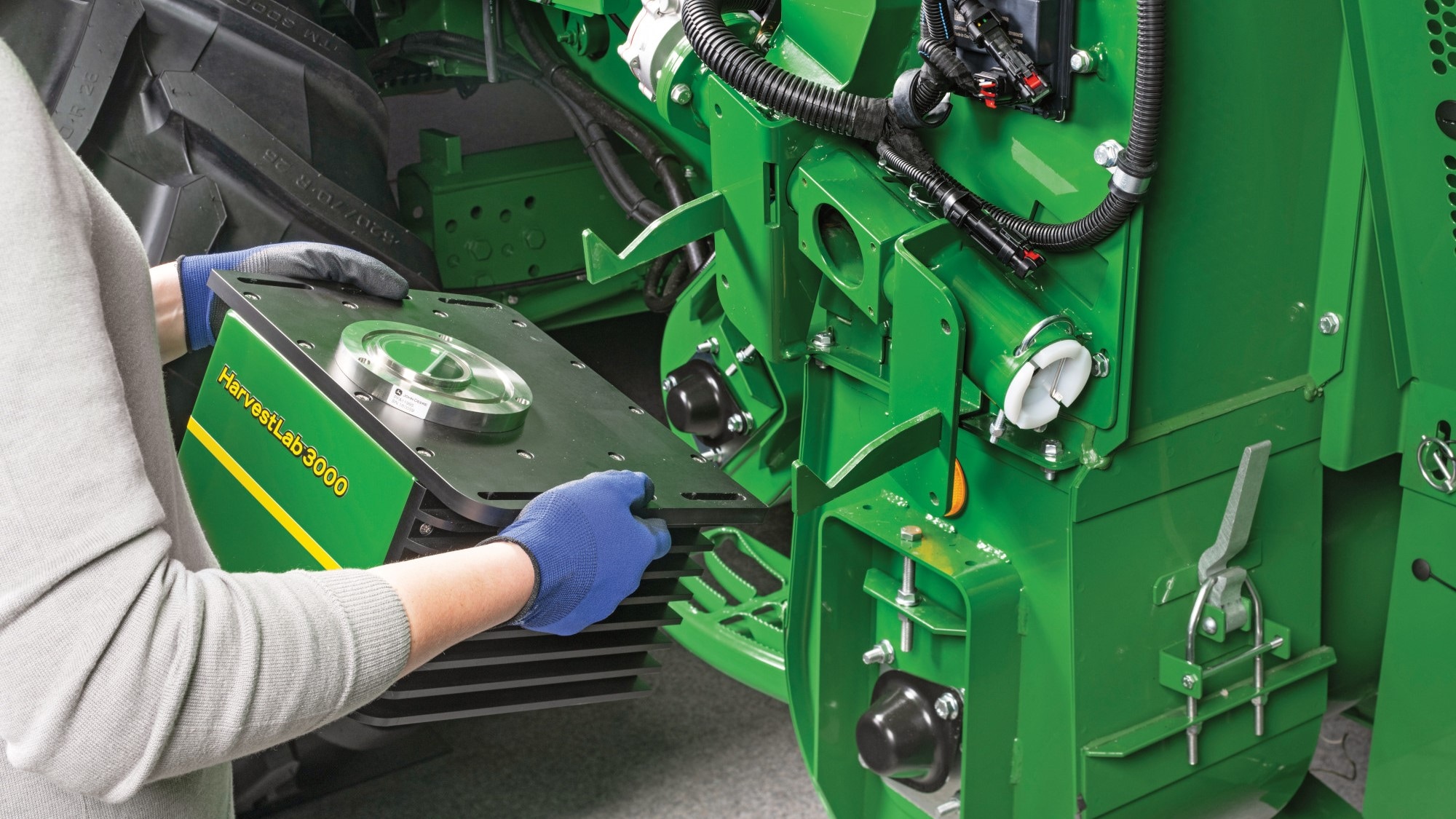 Czujnik John Deere HarvestLab 3000 dostępny w kombajnach
