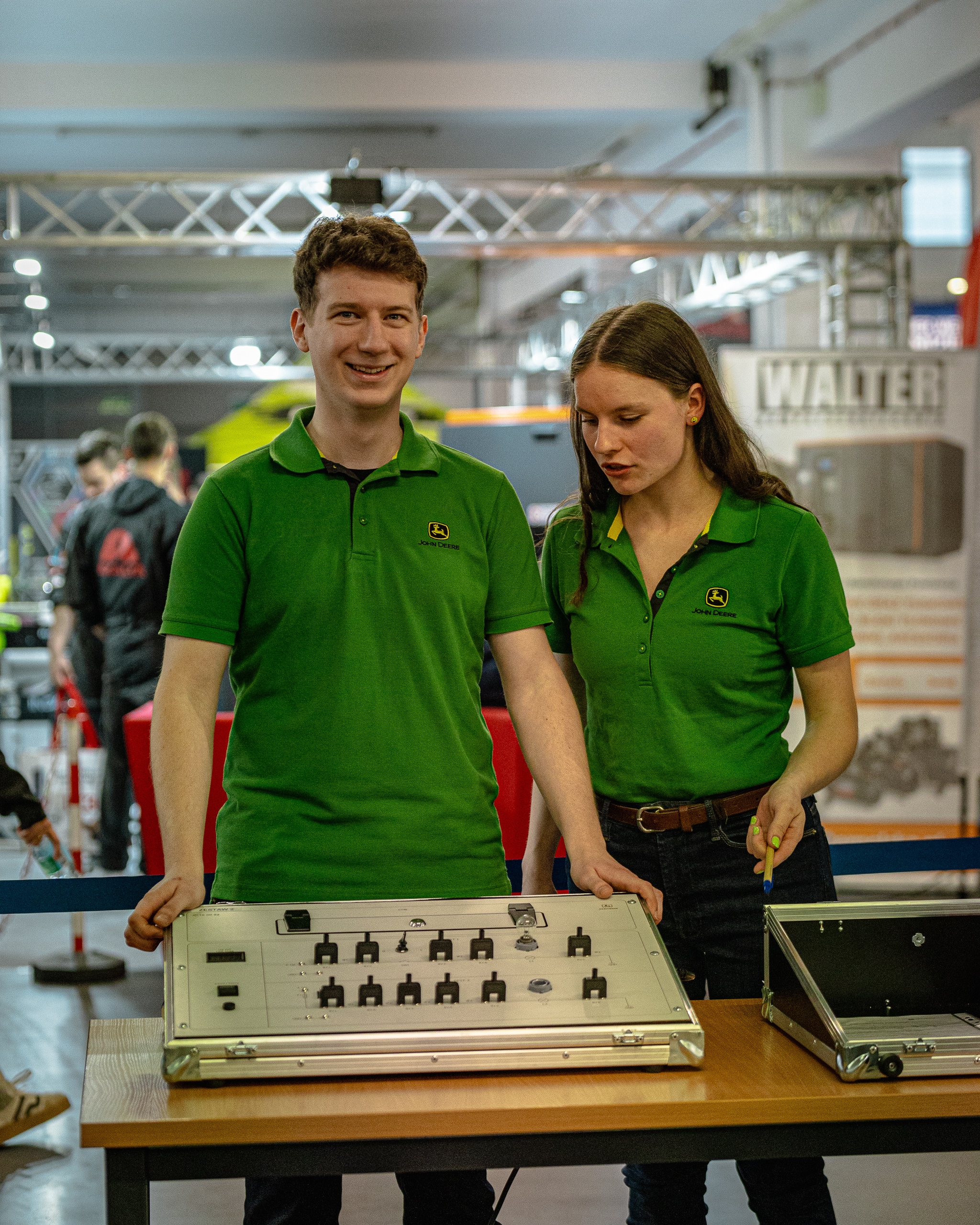 john-deere-supports-future-industry