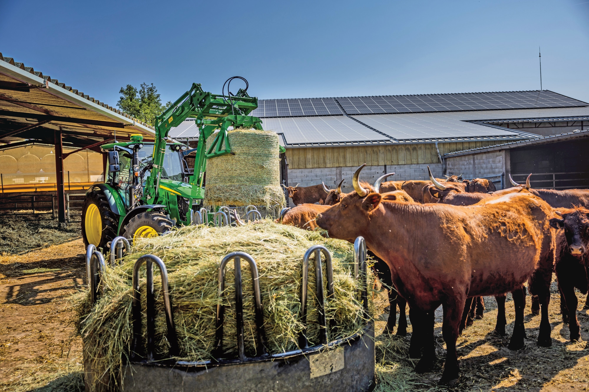 fot-1-informacja-prasowa-john-deere-korzystny-czas-dla-hodowcow