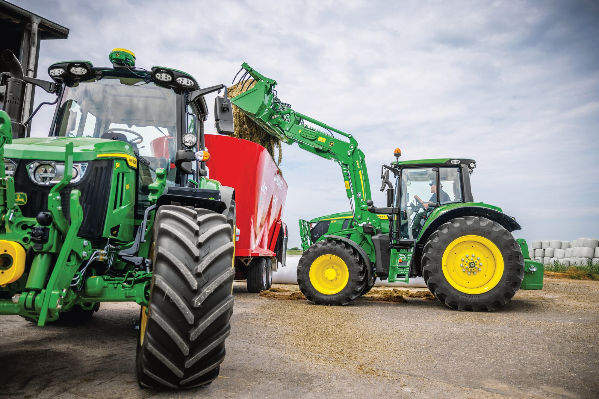 fot-2-informacja-prasowa-john-deere-korzystny-czas-dla-hodowcow.