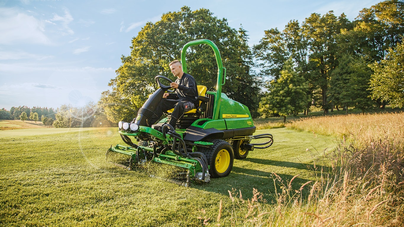 7200A, kosiarki do pól golfowych, kosiarki do wyrównywania i podcinania, koszenie komercyjne