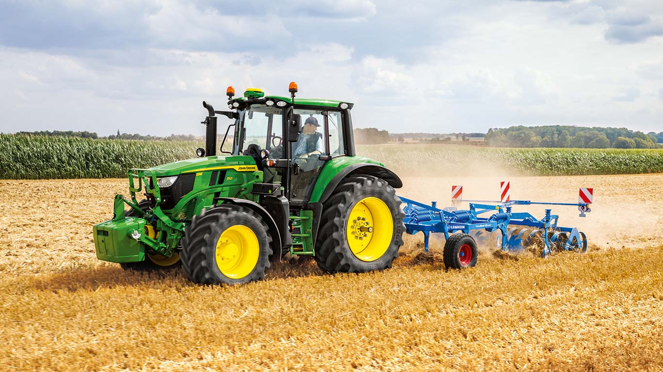 Ciągnik 6M 4-cylindrowy